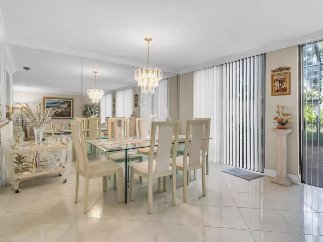 2-bedroom home for sale in Doral - 9943 Costa Del Sol Blvd B-108A - MondialRealty