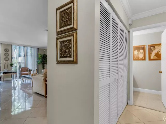 2-bedroom home for sale in Doral - 9943 Costa Del Sol Blvd B-108A - MondialRealty