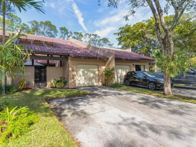 2-bedroom home for sale in Doral - 9943 Costa Del Sol Blvd B-108A - MondialRealty