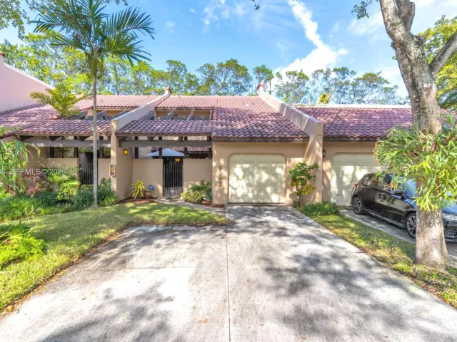 2-bedroom home for sale in Doral - 9943 Costa Del Sol Blvd B-108A - MondialRealty