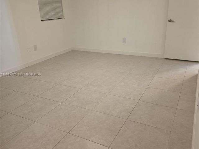 Home for rent at 4964 SW 121st Ave 0 - photo 7427615