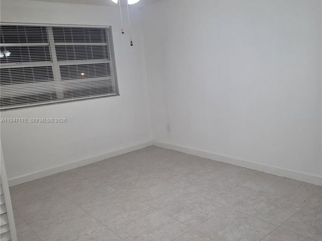 Home for rent at 4964 SW 121st Ave 0 - photo 7427616