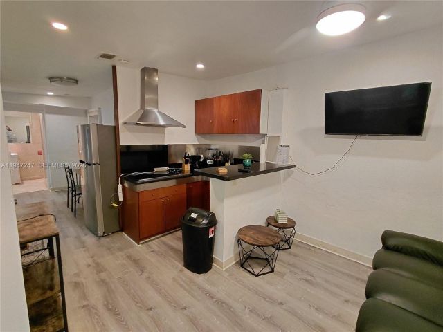 Home for rent at 1050 NE 82nd St 3 - photo 7515130