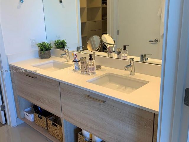 Apartment for sale  Unit #1417 - photo 7138928