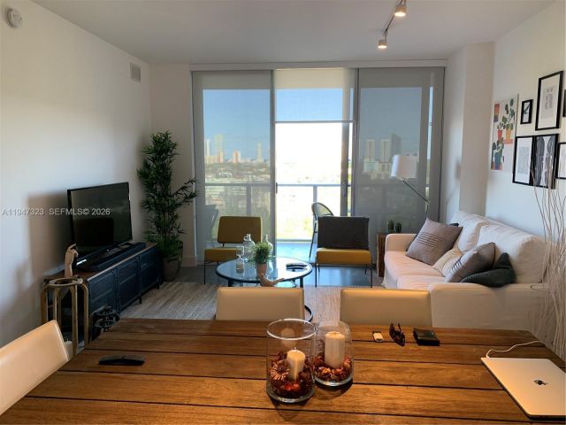 Apartment for sale  Unit #1417 - photo 7138939