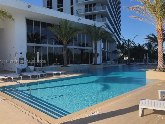 2-bedroom condo for sale in North Miami Beach - 16385 Biscayne Blvd 1417 - MondialRealty