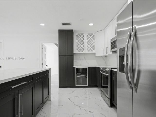 Home for sale at 317 NW 27th St - photo 7240919