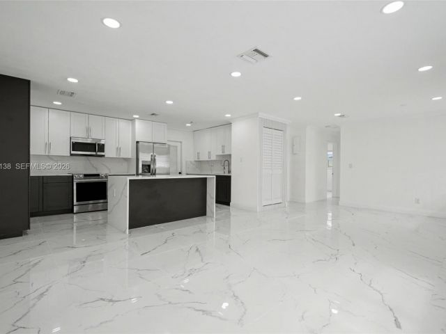 Home for sale at 317 NW 27th St - photo 7240920