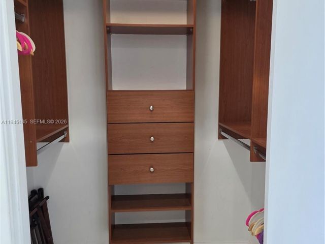 Apartment for rent  Unit #1408 - photo 7136877