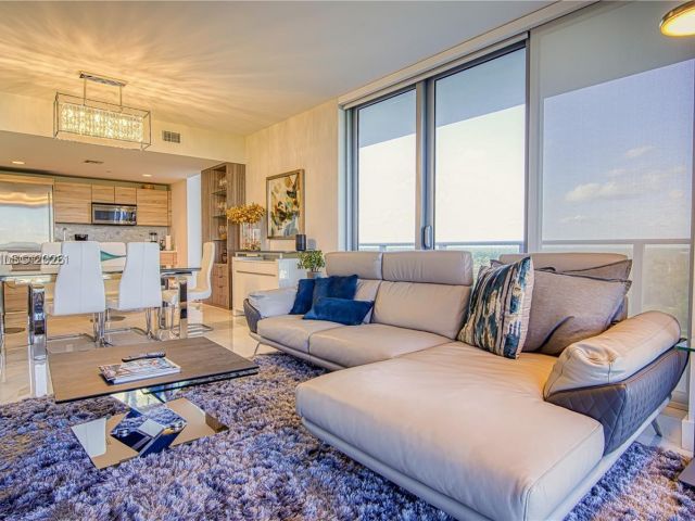 Apartment for sale  Unit #1415 - photo 7189504