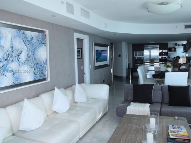 Apartment for sale  Unit #3808 - photo 7137455