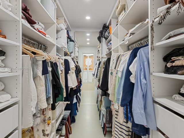 Apartment for sale  Unit #E201 - photo 7144146