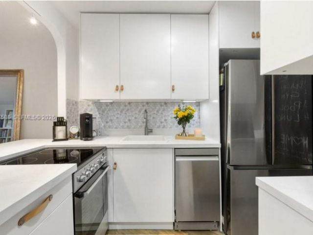 Apartment for sale  Unit #1638 - photo 7174604