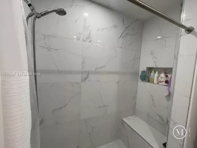 3-bedroom home for sale in Homestead - 600 SE 25th Ln - MondialRealty