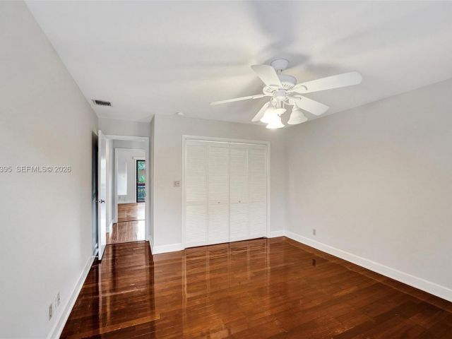 3-bedroom home for rent in Hollywood - 2990 Oaktree Ln 338 - MondialRealty