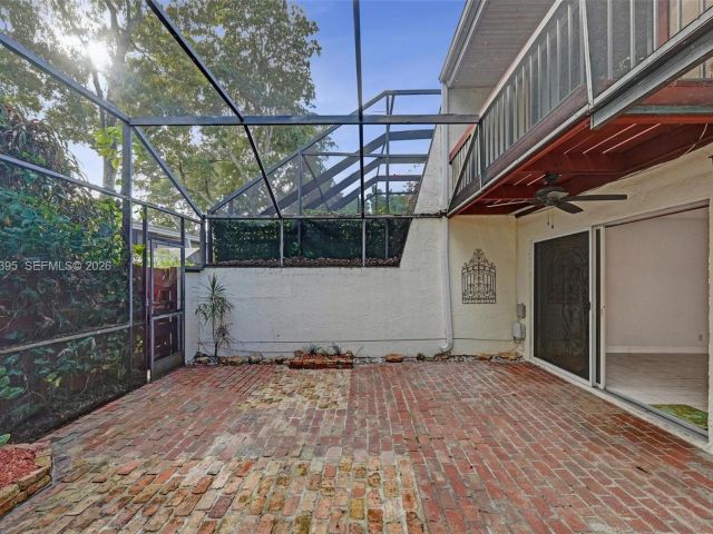 3-bedroom home for rent in Hollywood - 2990 Oaktree Ln 338 - MondialRealty