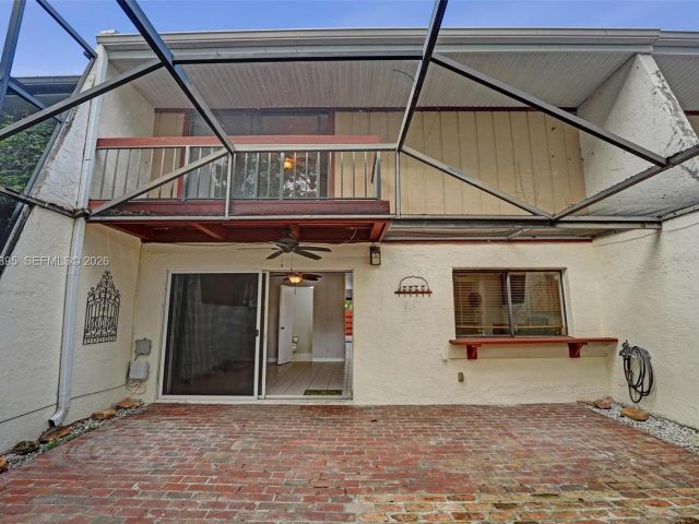 3-bedroom home for rent in Hollywood - 2990 Oaktree Ln 338 - MondialRealty