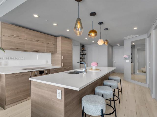 Apartment for sale  Unit #4405 - photo 7148113