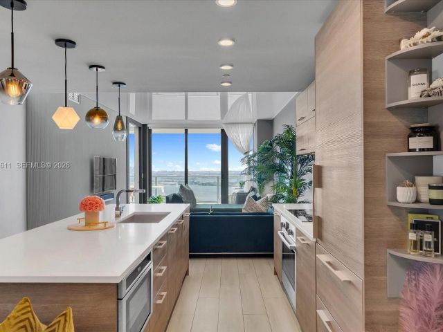 Apartment for sale  Unit #4405 - photo 7148117