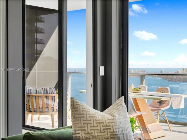 Apartment for sale  Unit #4405 - photo 7148119