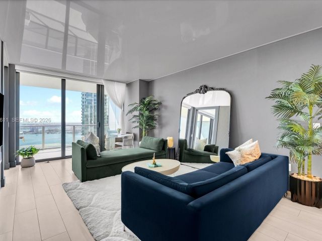 Apartment for sale  Unit #4405 - photo 7148120