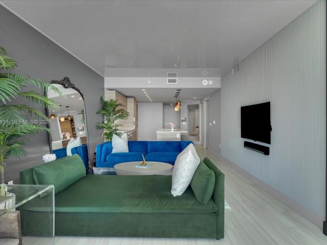 Apartment for sale  Unit #4405 - photo 7148127