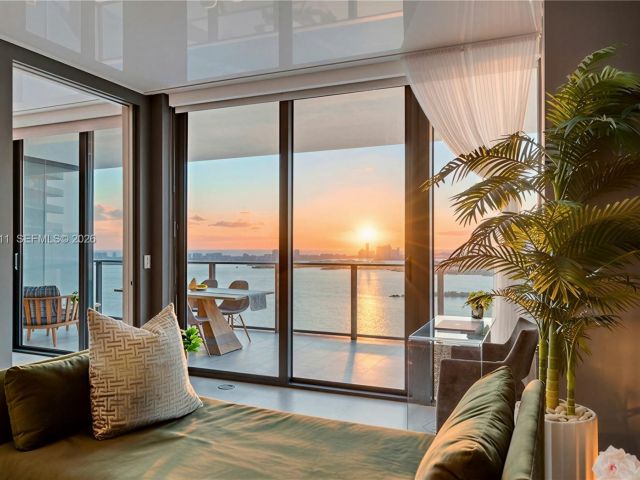 Apartment for sale  Unit #4405 - photo 7148142