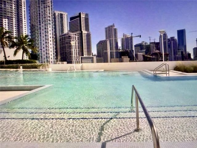 1-bedroom condo for sale in Miami - 350 S Miami Ave 3008 - MondialRealty