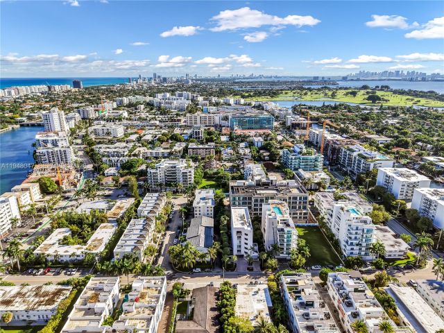 Home for rent at 10090 Bay Harbor Ter 10090 - photo 7149385