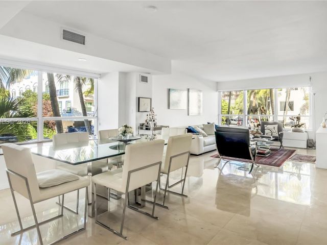 Home for rent at 10090 Bay Harbor Ter 10090 - photo 7149393