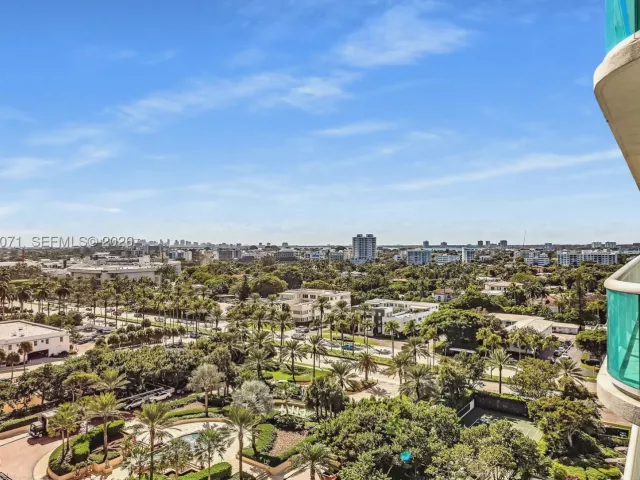 2-bedroom condo for sale in Bal Harbour - 10101 Collins Ave 11D +Cabana - MondialRealty