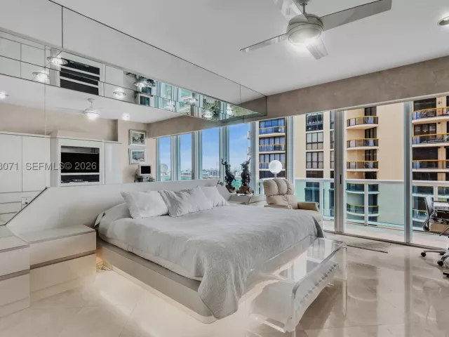 2-bedroom condo for sale in Bal Harbour - 10101 Collins Ave 11D +Cabana - MondialRealty