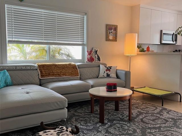 Home for sale at 747 SW 6th St - photo 7240541