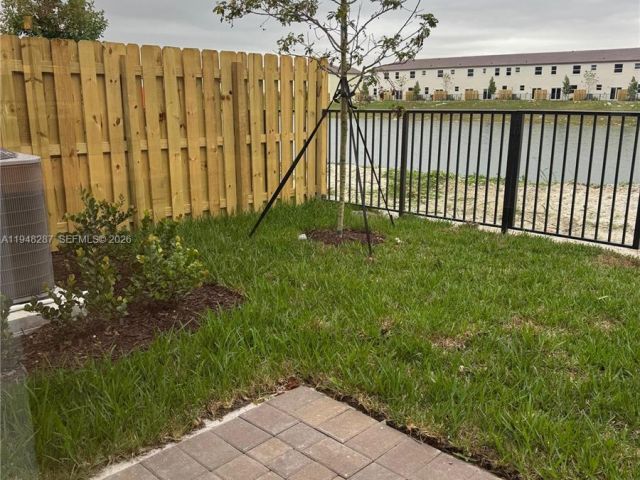 3-bedroom home for rent in Homestead - 2724 SE 26th Ave 0 - MondialRealty