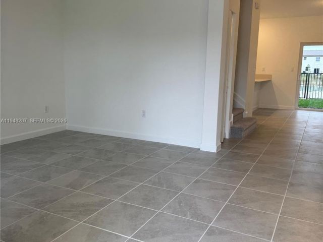 3-bedroom home for rent in Homestead - 2724 SE 26th Ave 0 - MondialRealty