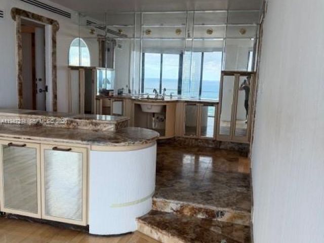 Apartment for sale  Unit #TS-4 - photo 7263287