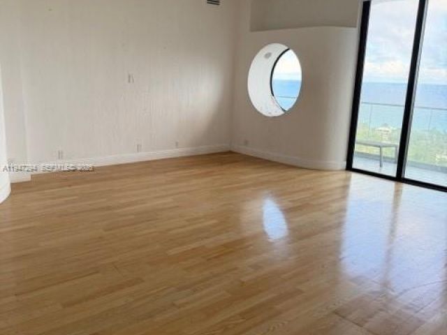 Apartment for sale  Unit #TS-4 - photo 7263292