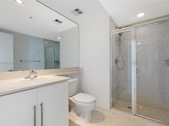 Apartment for sale  Unit #2226 - photo 7157113