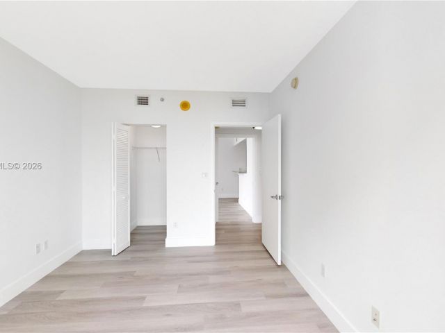 Apartment for sale  Unit #2226 - photo 7157114