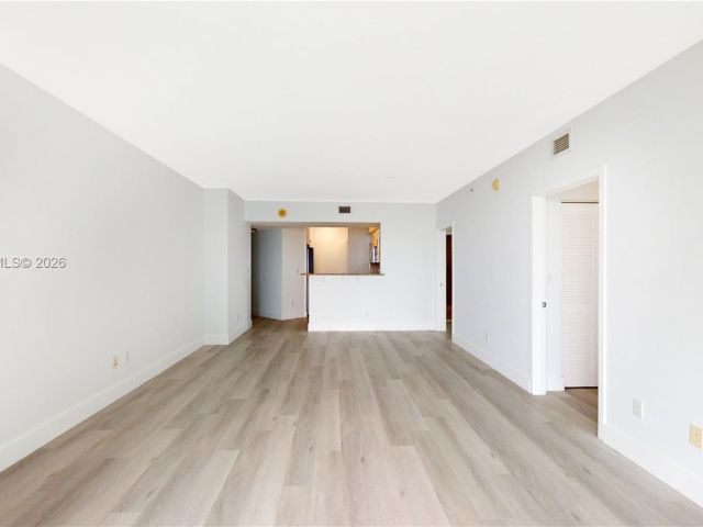 Apartment for sale  Unit #2226 - photo 7157125