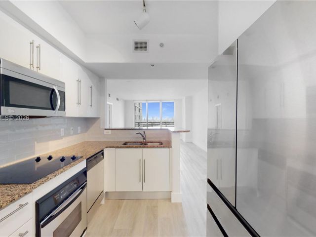 Apartment for sale  Unit #2226 - photo 7157126