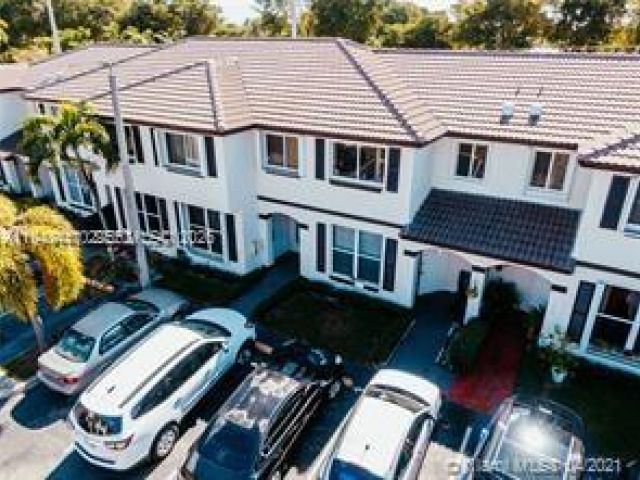 3-bedroom home for rent in Miami - 8505 SW 152nd Ave 272 - MondialRealty