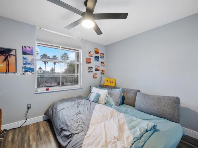 2-bedroom condo for sale in Fort Lauderdale - 520 SE 5th Ave 3209 - MondialRealty