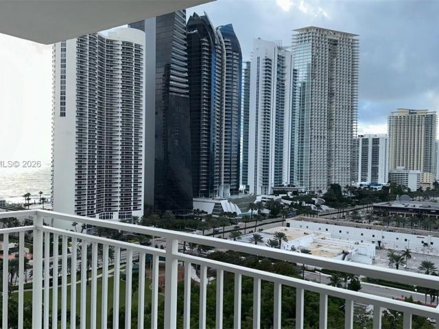 Apartment for sale  Unit #1909 - photo 7157805