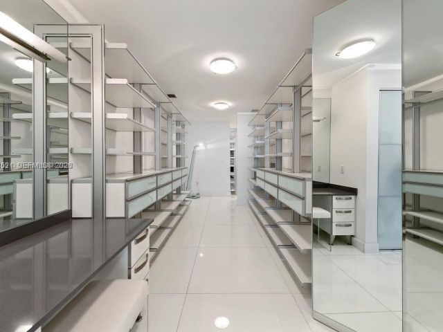 Apartment for rent  Unit #4403 - photo 7157152