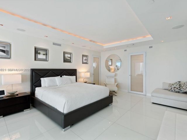 Apartment for rent  Unit #4403 - photo 7157154