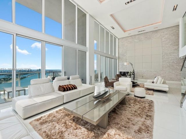 Apartment for rent  Unit #4403 - photo 7157164