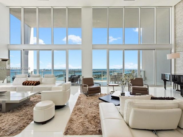 Apartment for rent  Unit #4403 - photo 7157166