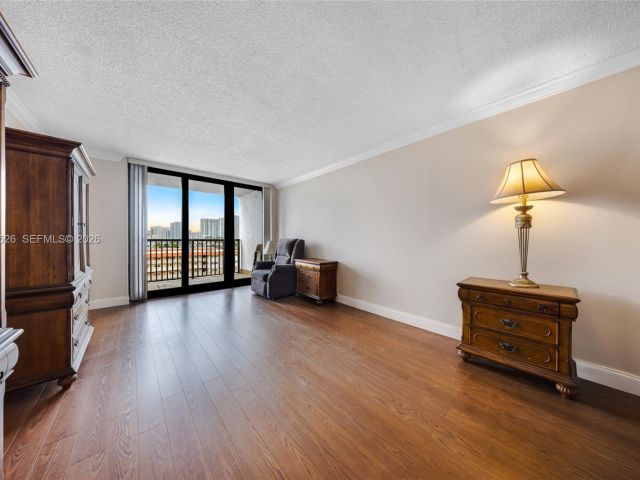 1-bedroom condo for rent in Hallandale Beach - 2017 S Ocean Dr 706 - MondialRealty