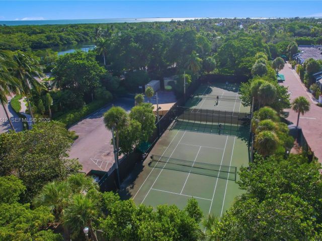 Apartment for sale  Unit #E803 - photo 7193836